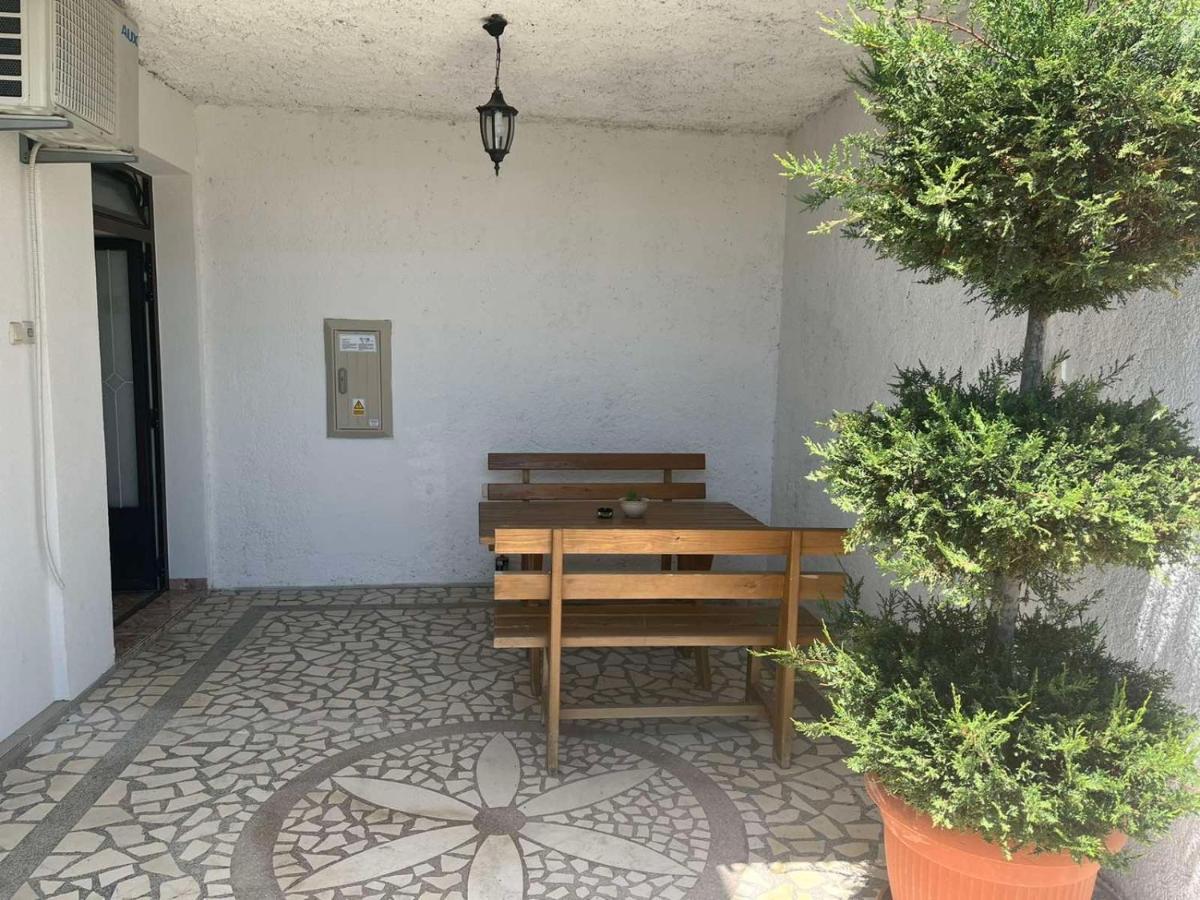 Imperator Apartments ウルツィニ エクステリア 写真