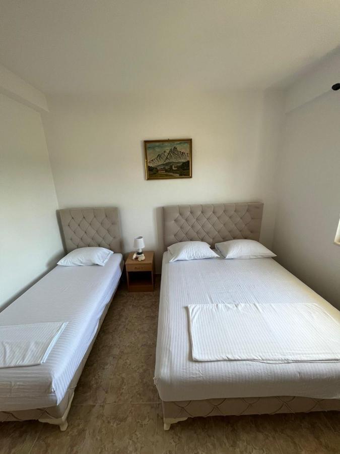 Imperator Apartments ウルツィニ エクステリア 写真